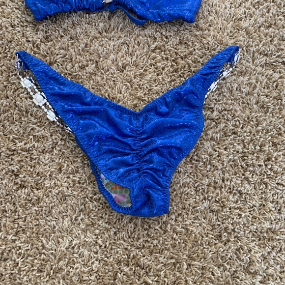 NPC Blue Bikini - Picture 9 of 11